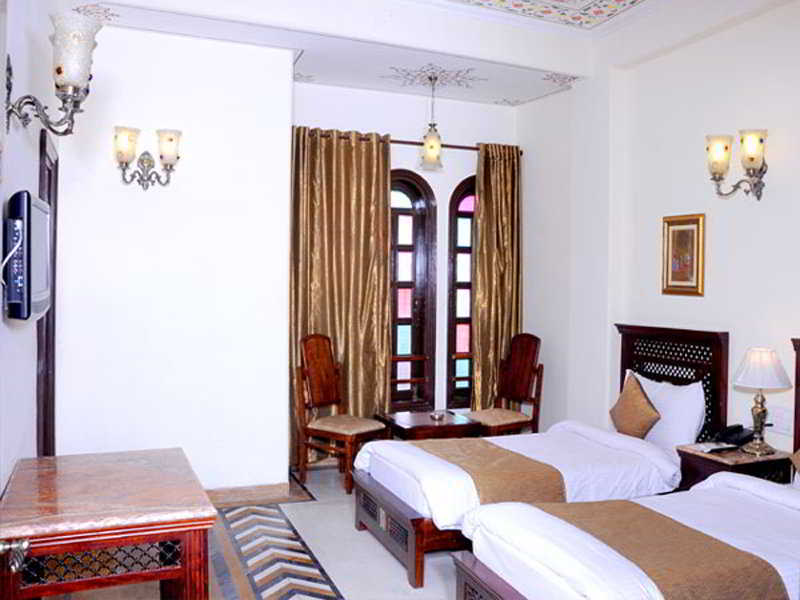 Rajputana Haveli - Jaipur Hotell Exteriör bild